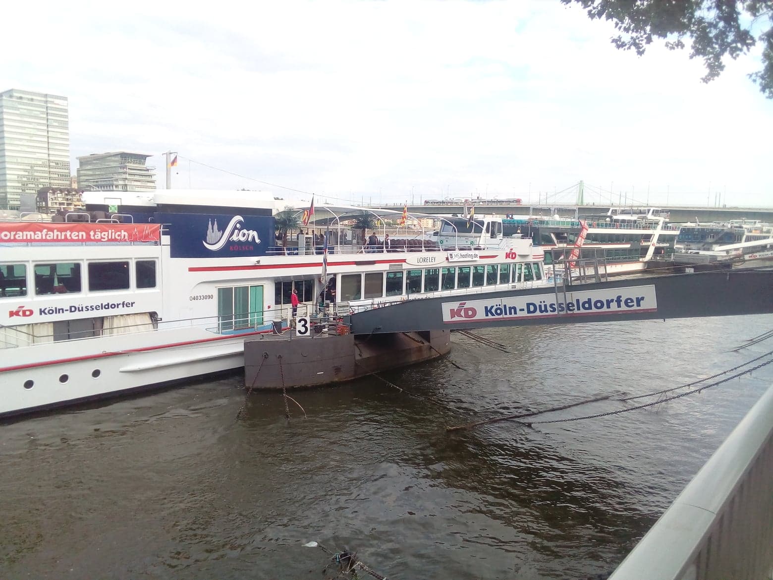 boat ride cologne