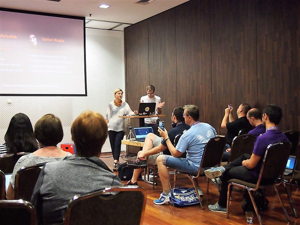 Justyna Michallek and Stefan Wajda during their lecture